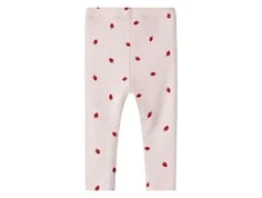 Lyserøde baby leggings med print af røde jordbær og hvide blomster fra name It 13241107 Light lilac bagfra